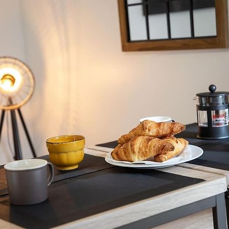 Refuge De L'Ours : T2 Equipe Avec Parking Et Wifi Apartman Bagnères-de-Bigorre Kültér fotó