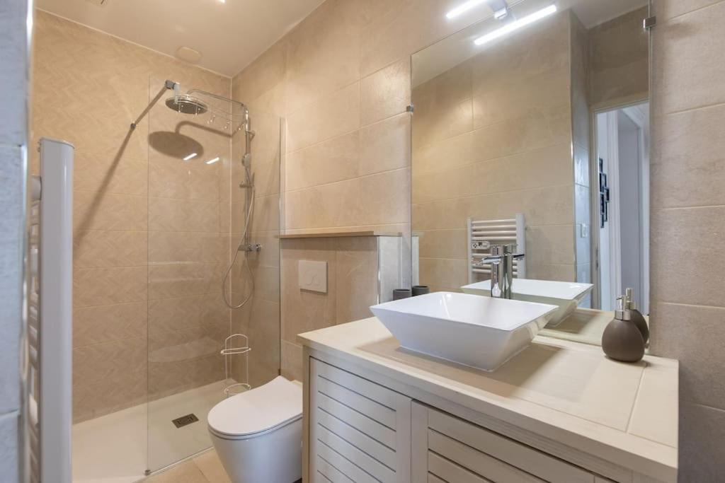 Refuge De L'Ours : T2 Equipe Avec Parking Et Wifi Apartman Bagnères-de-Bigorre Kültér fotó
